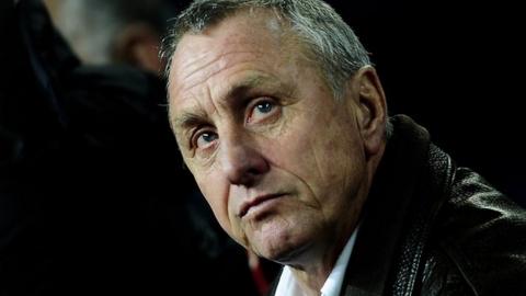 _88931238_cruyff_recent_ap.jpg